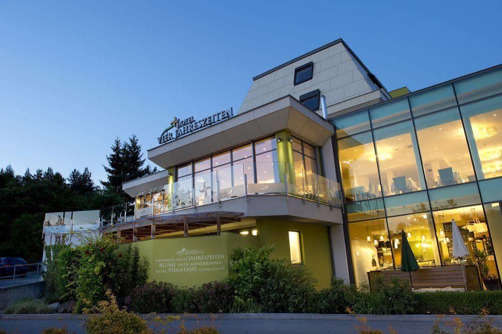 Hotel Vier Jahreszeiten Loipersdorf Loipersdorf bei Fuerstenfeld Bagian luar foto